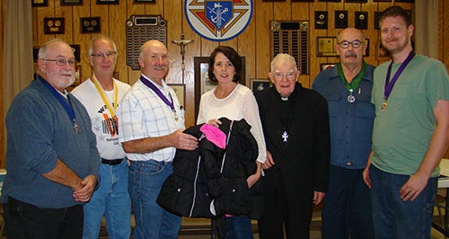 Knights of Columbus makes coat donations ...