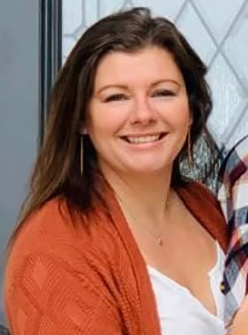 The Waukon Chamber of Commerce has announced Mandy Halverson as the organization&rsquo;s new executive director. She is a Waukon native and a longtime partner with the Chamber of Commerce.As co-owner of Epic Wear in Waukon and Monona, Halverson... <a href="/articles/2023/05/24/halverson-named-executive-director-waukon-chamber-commerce">+ continue reading</a> 
